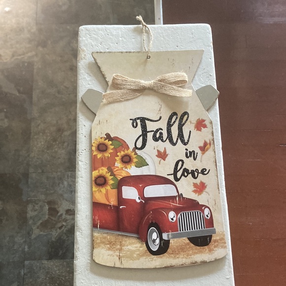 NWT Glittered FALL IN LOVE Harvest Red Farm Truck Wood Milk Jug Decoration Sign - Picture 17 of 17